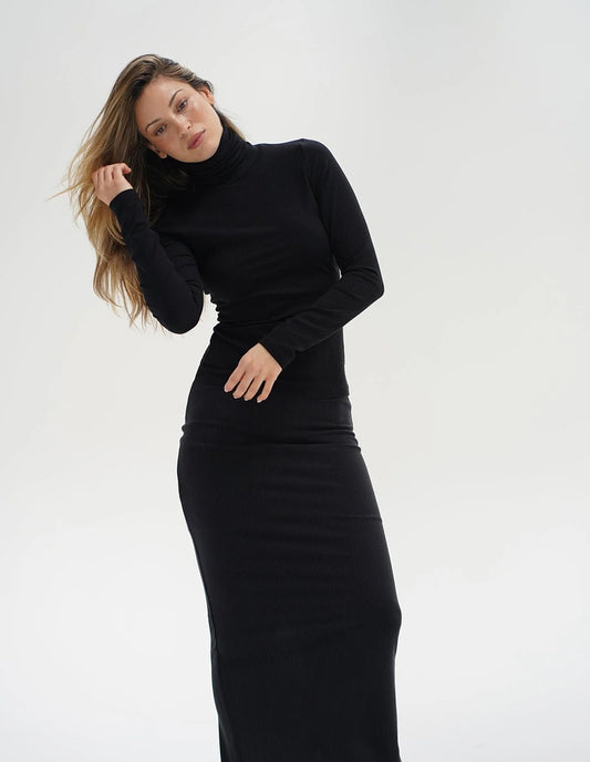 Ribbed Long Sleeve
