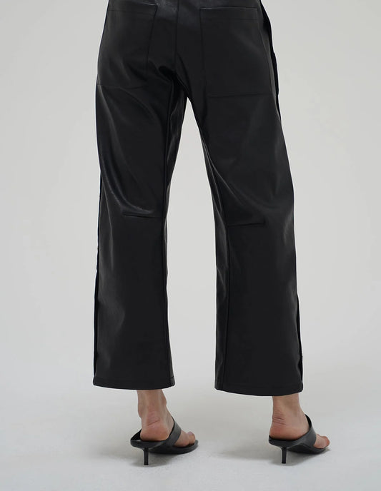 Simone Pant